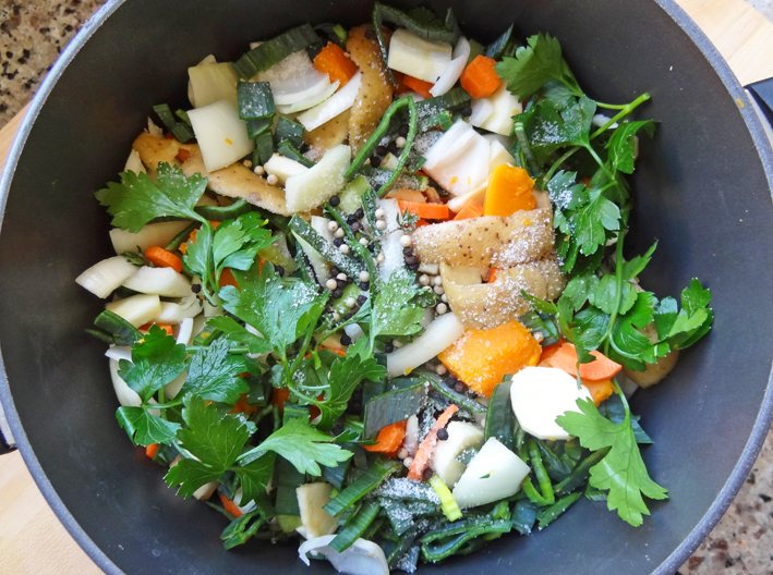 Vegetables in the pot for broth