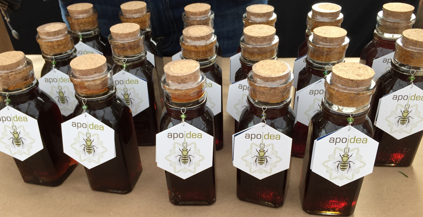 Honey from Pittsburgh? Yes, indeed! Rich, flavorful Rosemary-Infused Knotweed Honey from the banks of the Allegheny River.